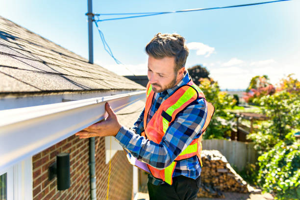 Best Asphalt Shingle Roofing  in Lakewood Clu, MI